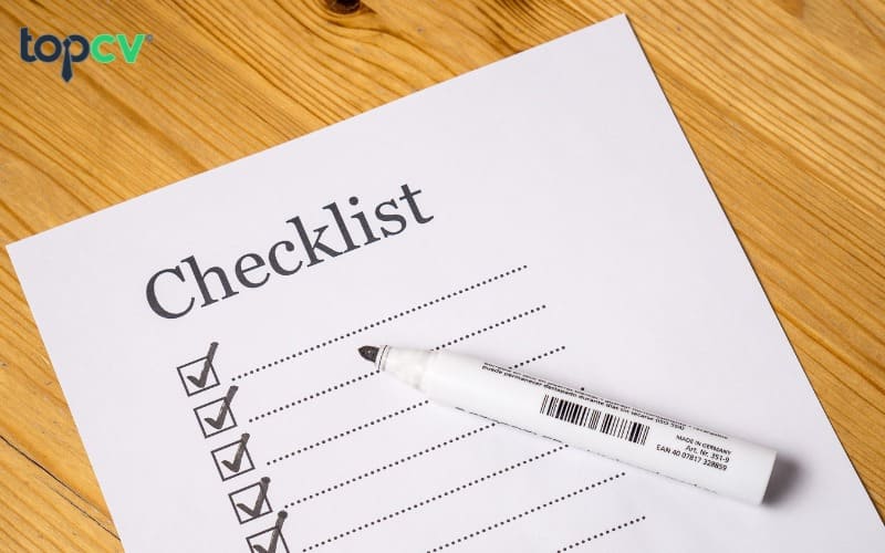 Checklist tuyển dụng